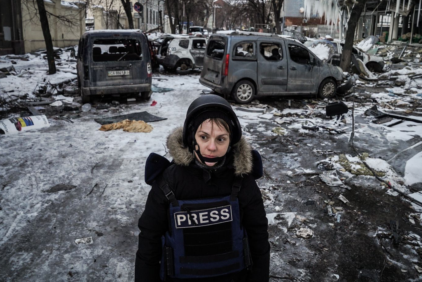 Getting the story out – Ukrainian journalists in a war-torn country - Civil  Rights Defenders